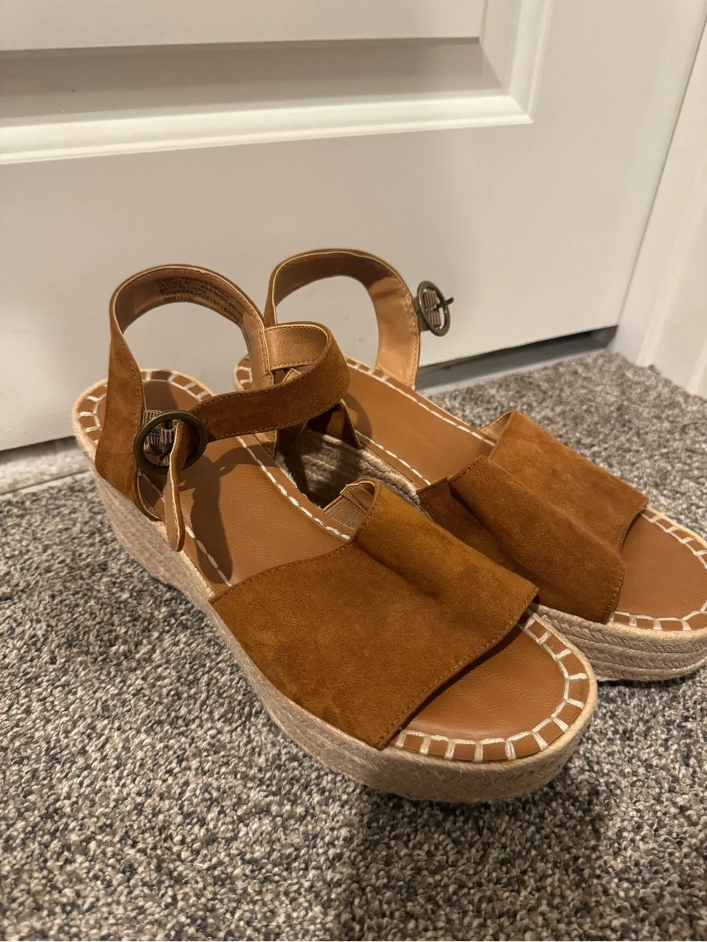 Universal Thread Brown Suede Platform Espadrille Sandals